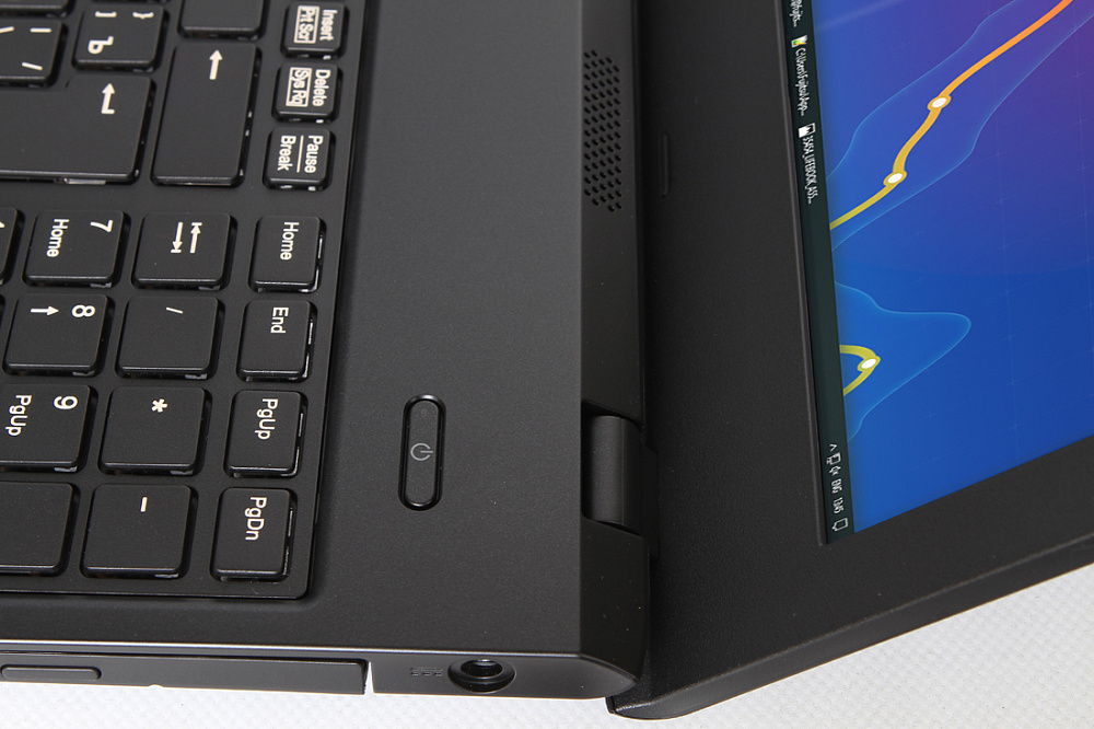 Ноутбук Fujitsu LIFEBOOK A357 Full HD IPS Matt Black