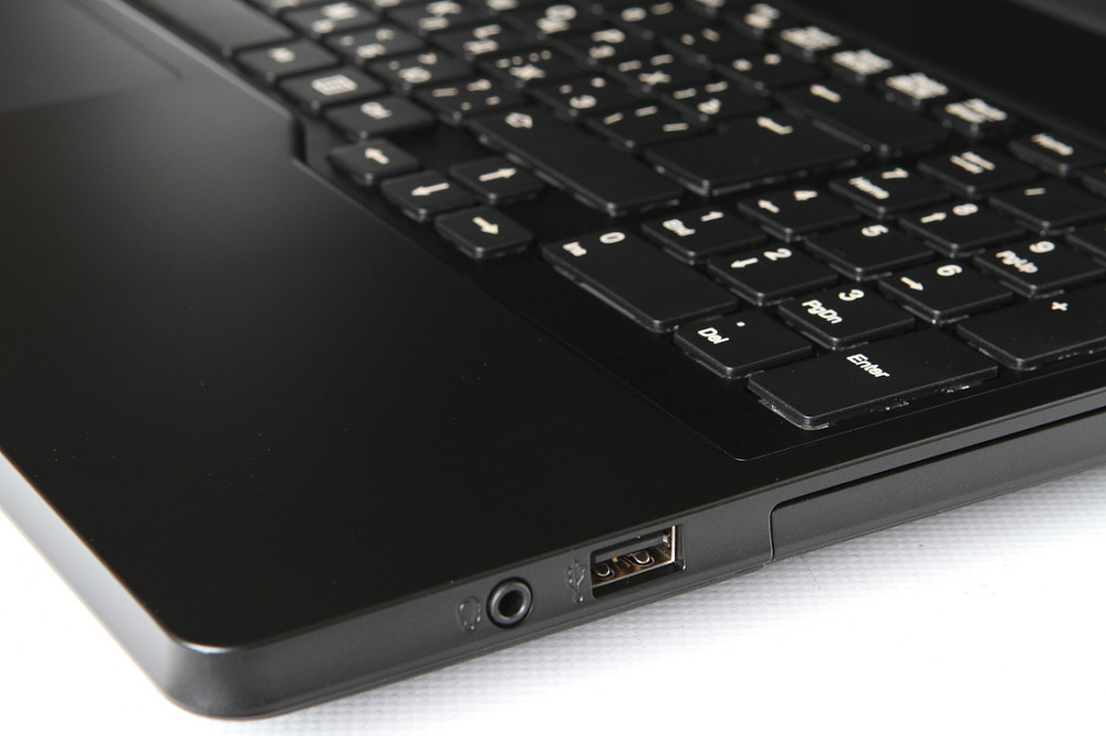 Ноутбук Fujitsu LIFEBOOK A357 Full HD IPS Matt Black