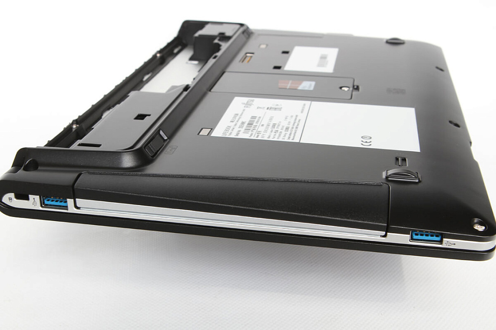 Ноутбук Fujitsu LIFEBOOK S938 WQHD IGZO Non-Touch Anti-Glare